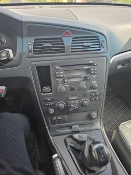Harmaa Volvo S60 2003 kuva 7.
