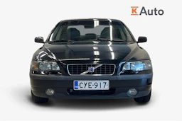 Musta Volvo S60 2004 kuva 4.