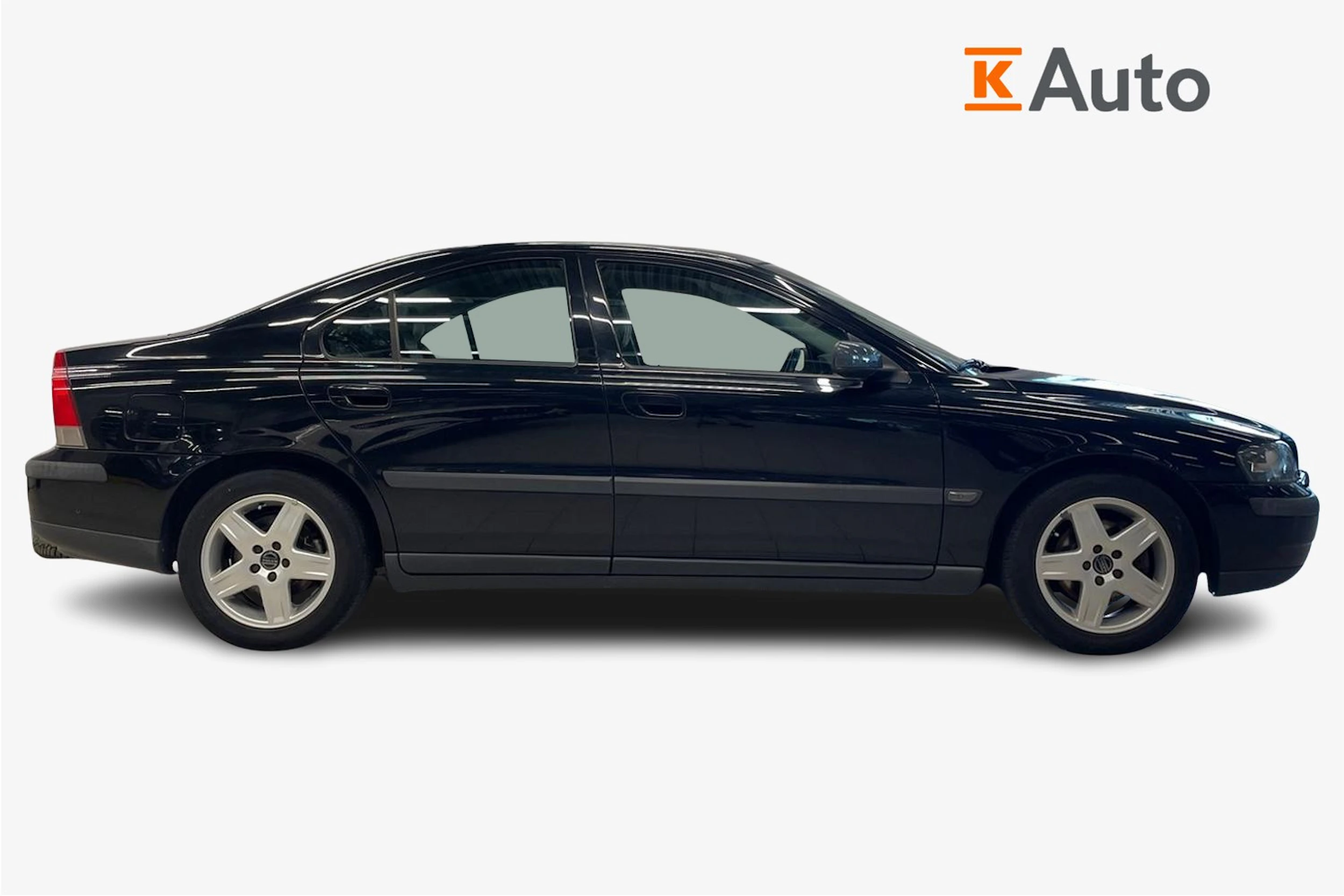 Musta Volvo S60 2004 kuva 5.