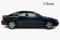 Musta Volvo S60 2004 kuva 5.