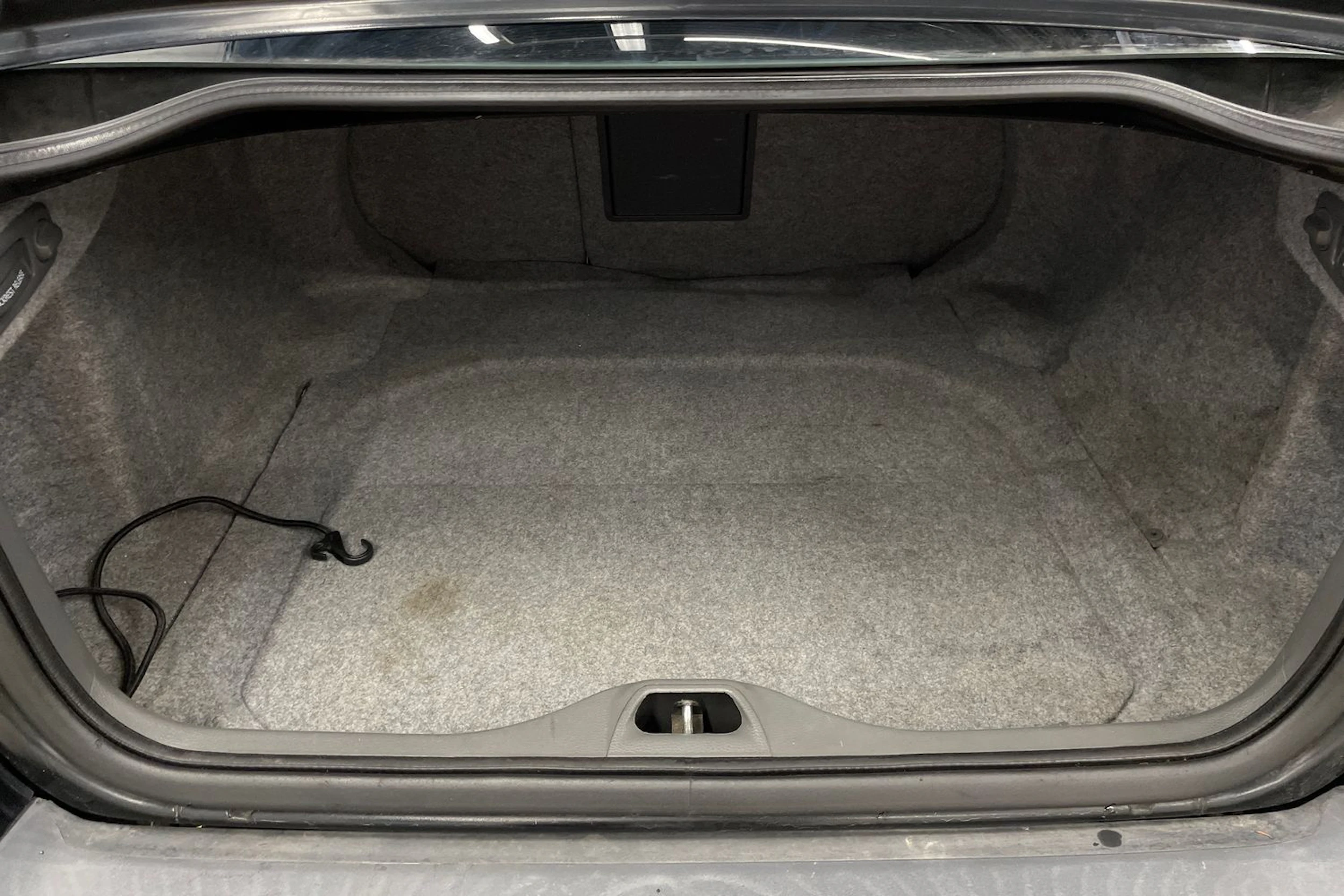 Musta Volvo S60 2004 kuva 17.