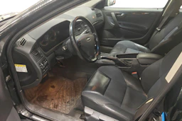 musta Volvo S60 2004 kuva 3.