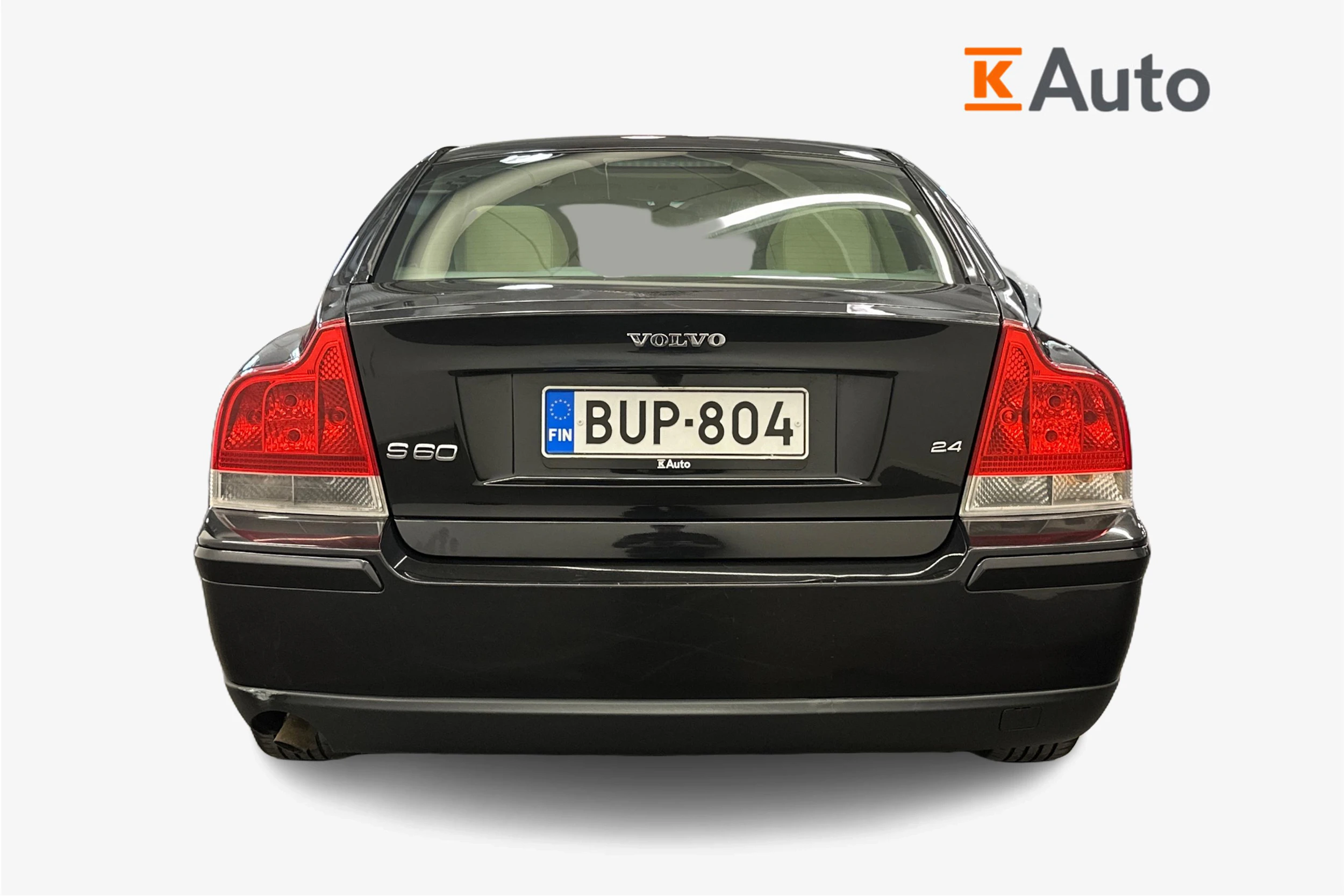 musta Volvo S60 2006 kuva 4.