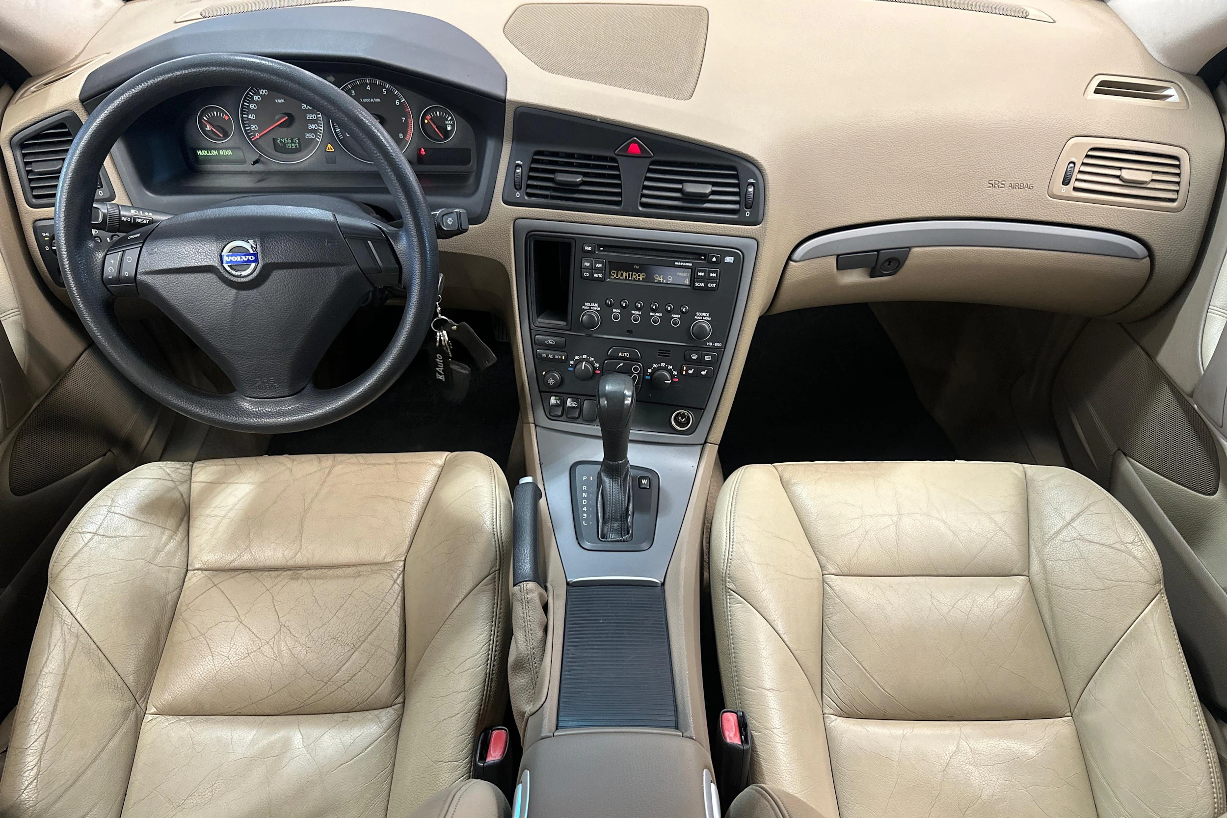 musta Volvo S60 2006 kuva 9.