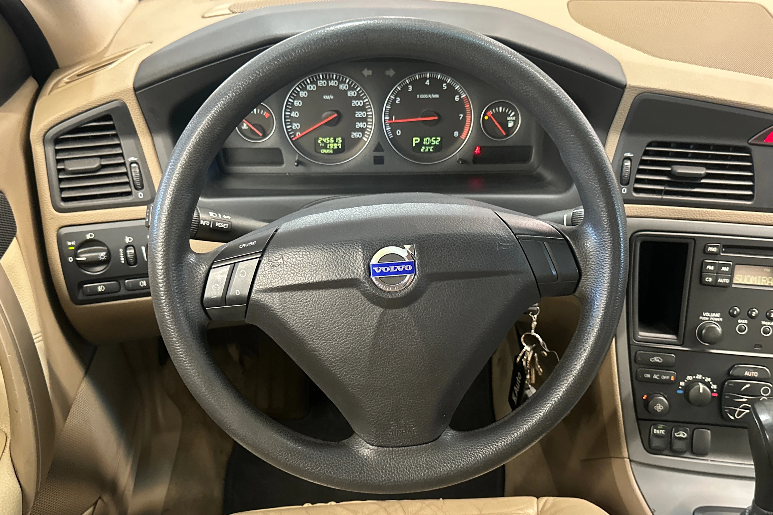 musta Volvo S60 2006 kuva 15.