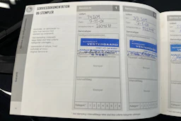 musta Volvo S60 2006 kuva 20.
