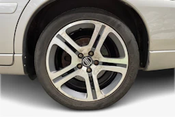 harmaa Volvo S60 2006 kuva 9.