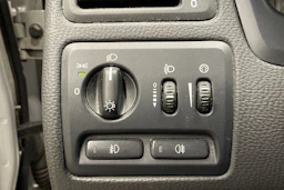 harmaa Volvo S60 2006 kuva 15.