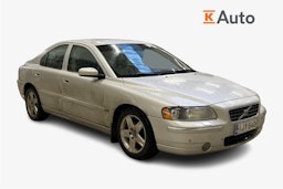 harmaa Volvo S60 2006 kuva 1.