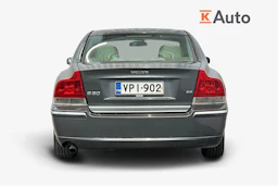 harmaa Volvo S60 2006 kuva 4.