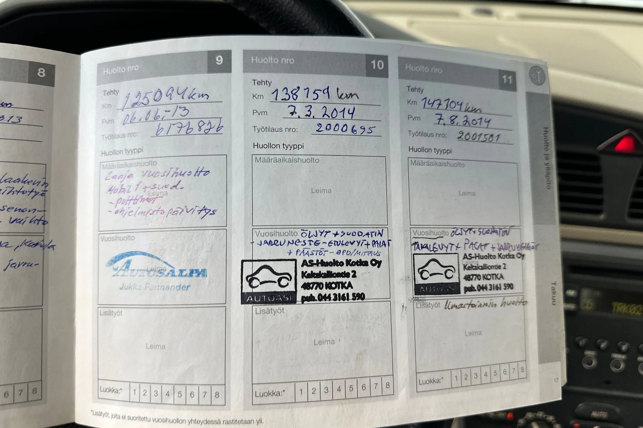 harmaa Volvo S60 2006 kuva 27.