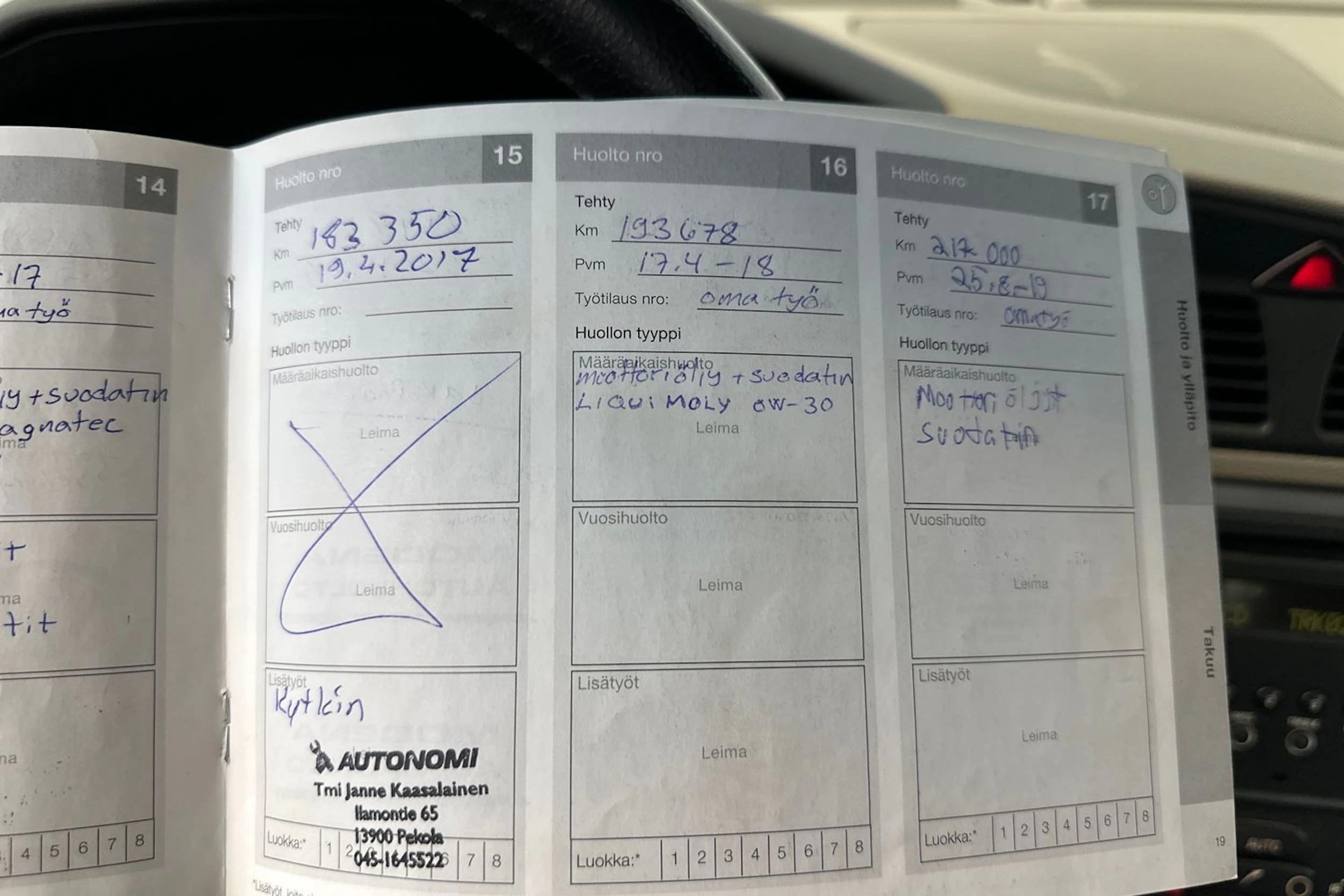 harmaa Volvo S60 2006 kuva 29.