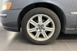 harmaa Volvo S60 2006 kuva 35.