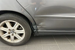 harmaa Volvo S60 2006 kuva 39.