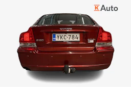 punainen Volvo S60 2007 kuva 3.
