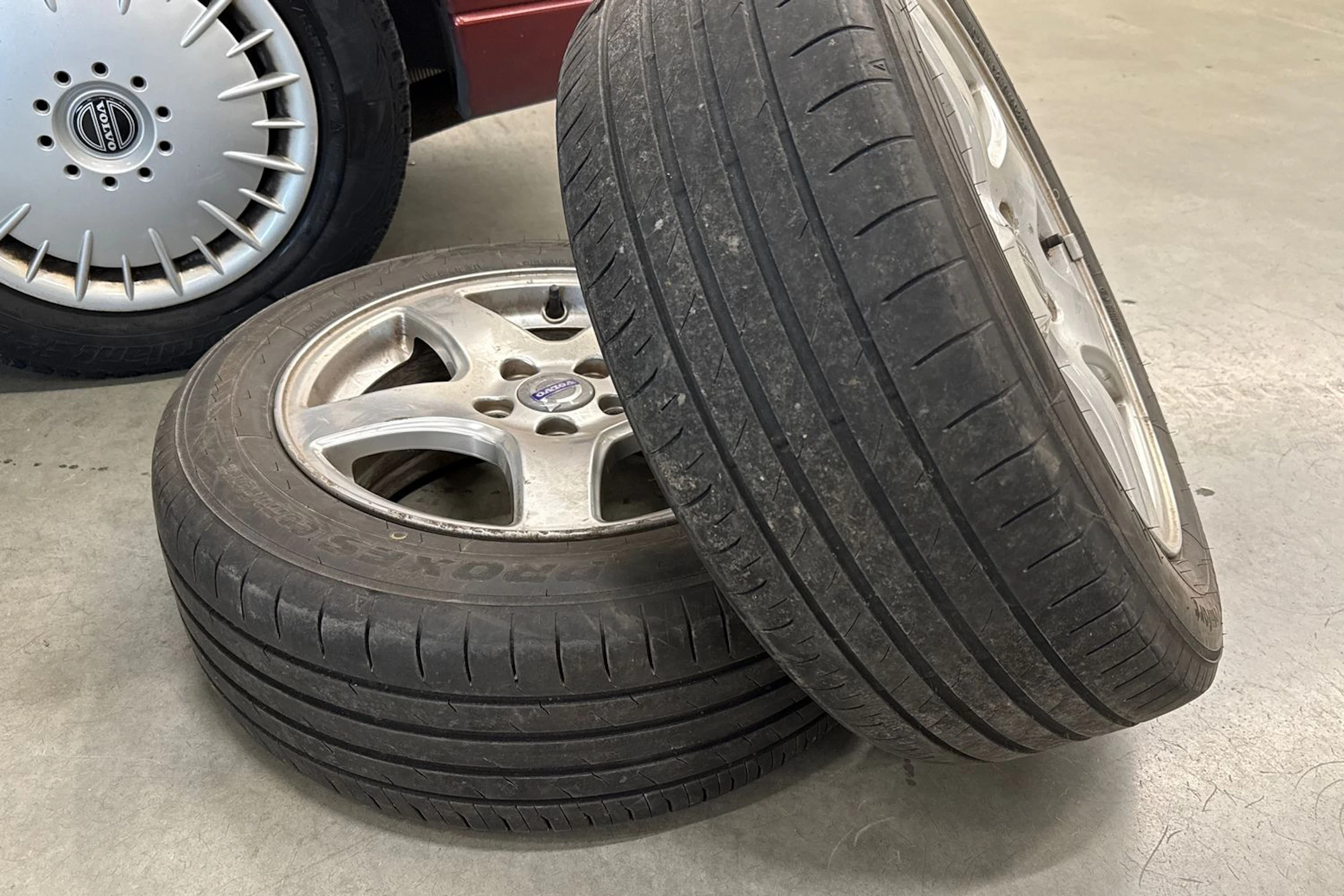 punainen Volvo S60 2007 kuva 12.