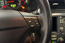 punainen Volvo S60 2007 kuva 18.