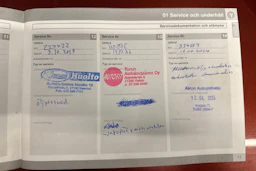 punainen Volvo S60 2007 kuva 29.