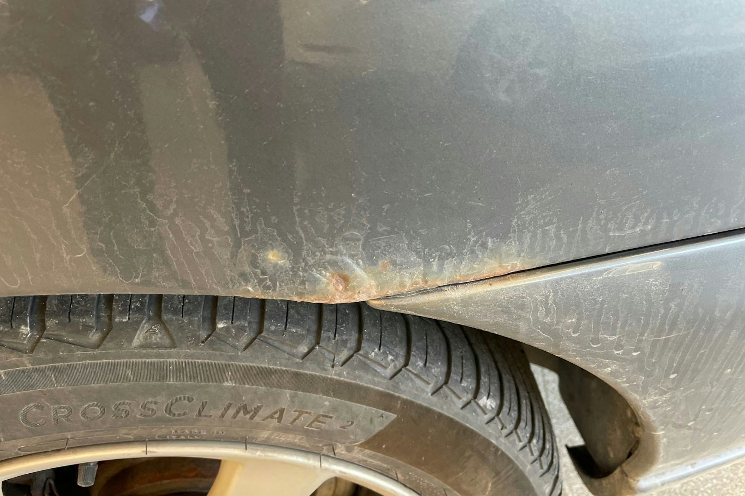 Harmaa Volvo S60 2008 kuva 30.