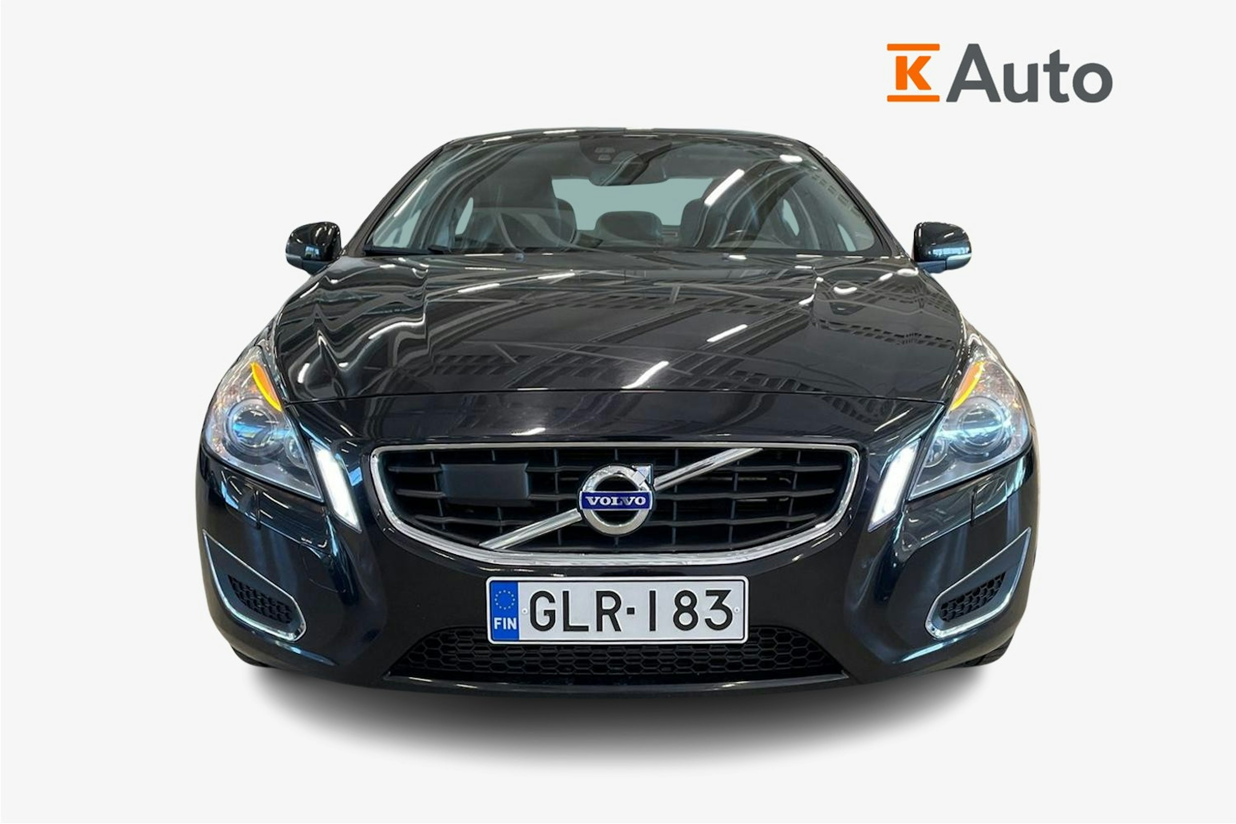 musta Volvo S60 2010 kuva 5.