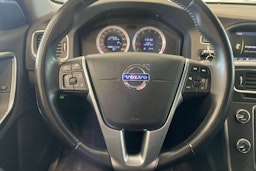 musta Volvo S60 2010 kuva 15.