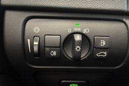 musta Volvo S60 2010 kuva 19.