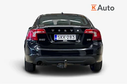 musta Volvo S60 2011 kuva 4.