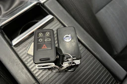 musta Volvo S60 2011 kuva 23.