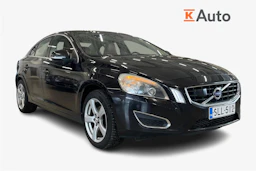 musta Volvo S60 2010 kuva 1.