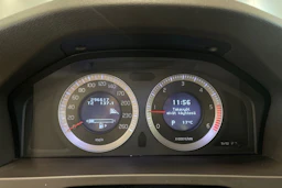 musta Volvo S60 2010 kuva 17.