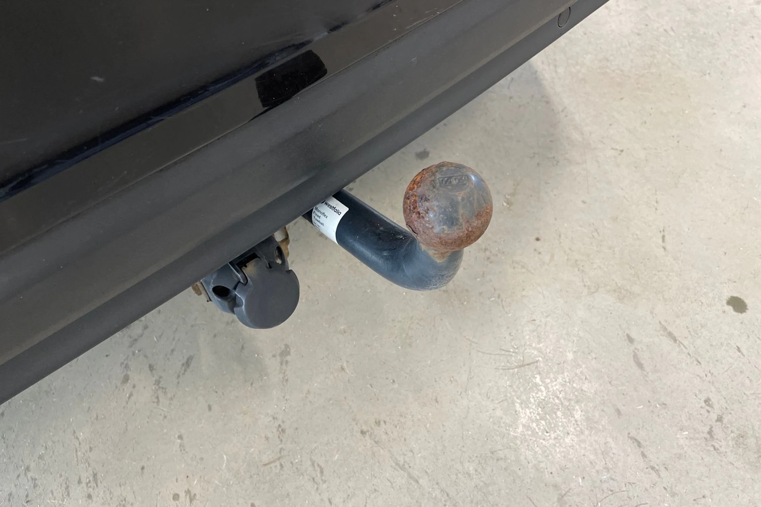 musta Volvo S60 2010 kuva 26.