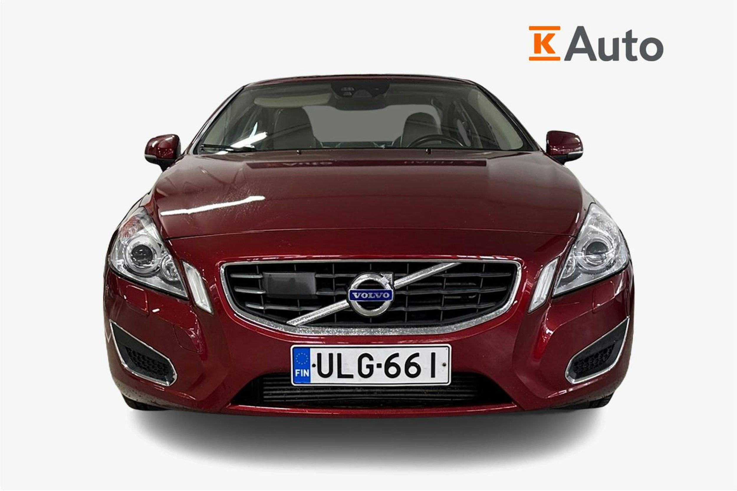 Punainen Volvo S60 2010 kuva 4.