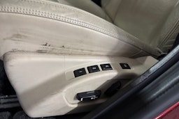 Punainen Volvo S60 2010 kuva 22.