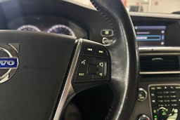 Punainen Volvo S60 2010 kuva 27.