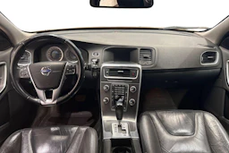 oranssi Volvo S60 2010 kuva 9.