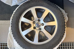 oranssi Volvo S60 2010 kuva 13.