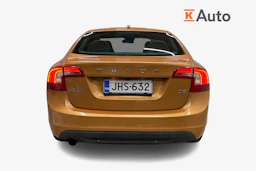 oranssi Volvo S60 2011 kuva 4.