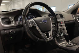 oranssi Volvo S60 2011 kuva 23.