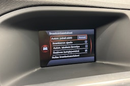 musta Volvo S60 2011 kuva 25.