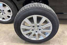 musta Volvo S60 2011 kuva 31.