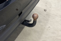 musta Volvo S60 2011 kuva 32.