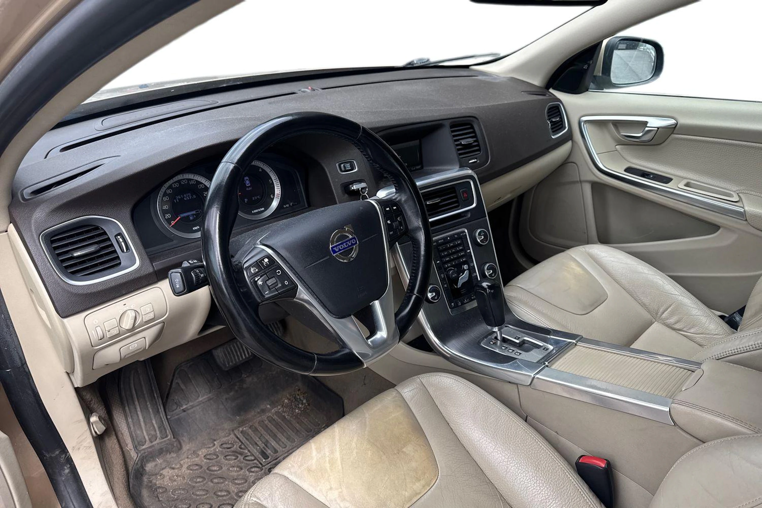ruskea (beige) Volvo S60 2011 kuva 3.