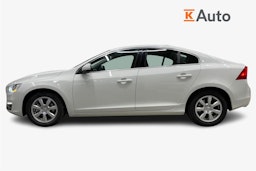 Valkoinen Volvo S60 2013 kuva 5.