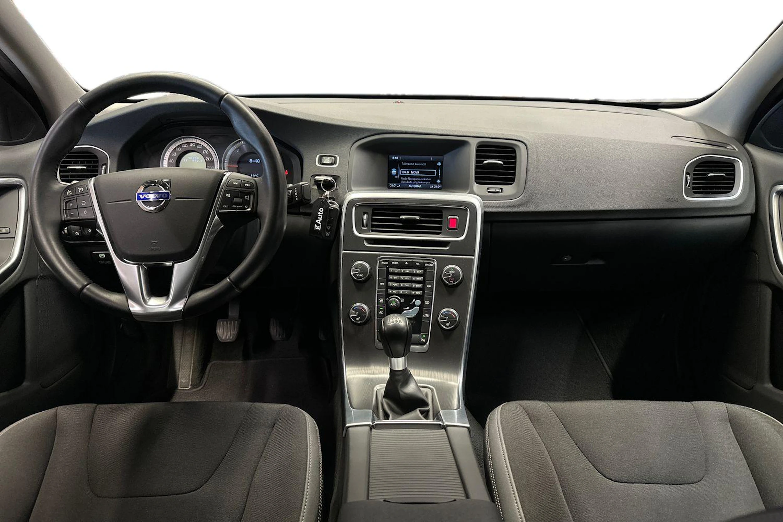 punainen Volvo S60 2013 kuva 7.