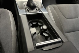punainen Volvo S60 2013 kuva 18.