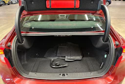 punainen Volvo S60 2013 kuva 25.
