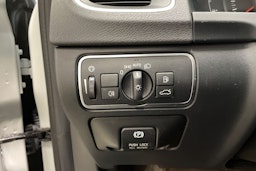 valkoinen Volvo S60 2014 kuva 14.