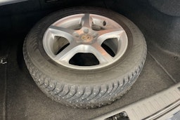 musta Volvo S60 2014 kuva 13.