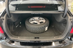 musta Volvo S60 2014 kuva 14.