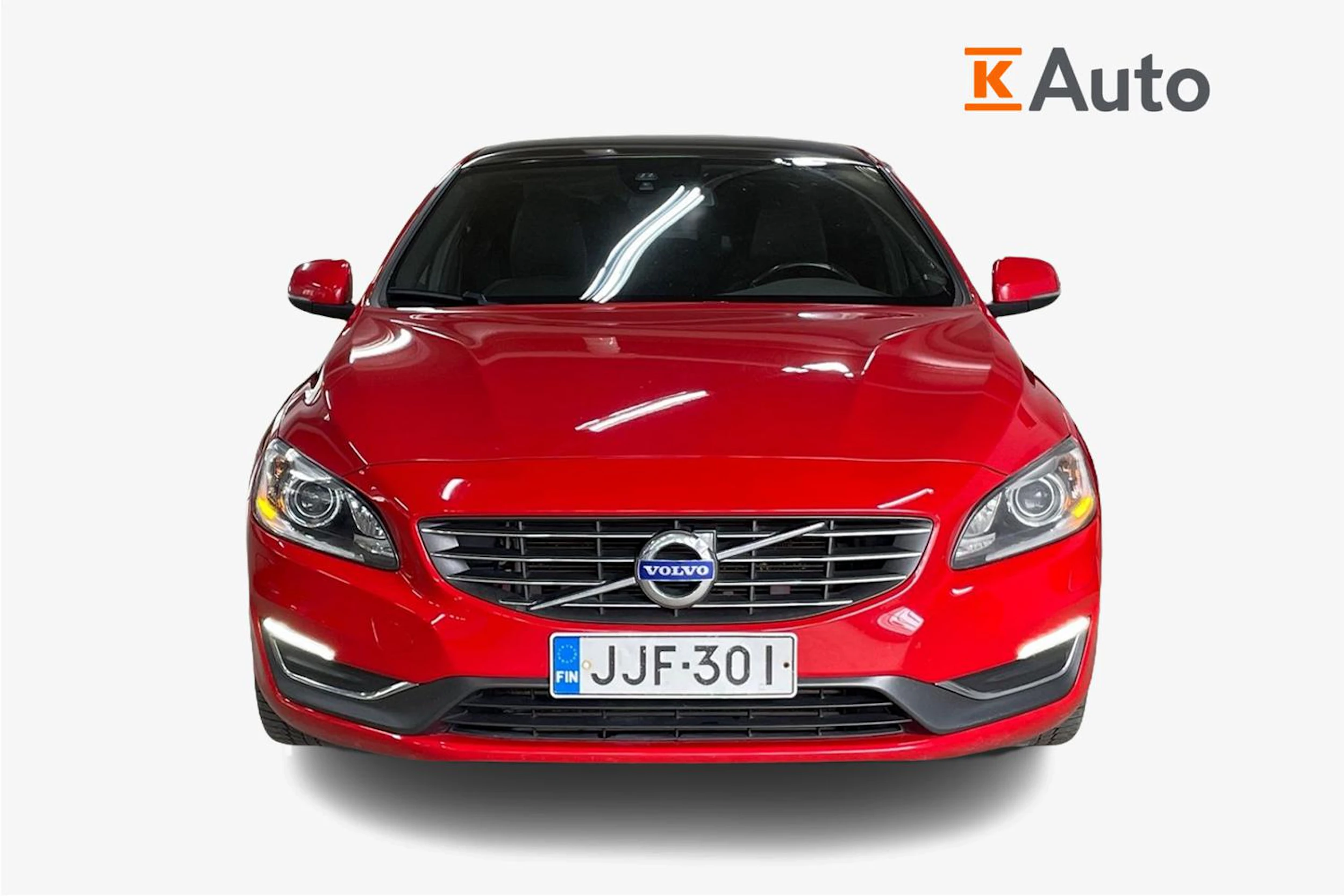 Punainen Volvo S60 2014 kuva 5.